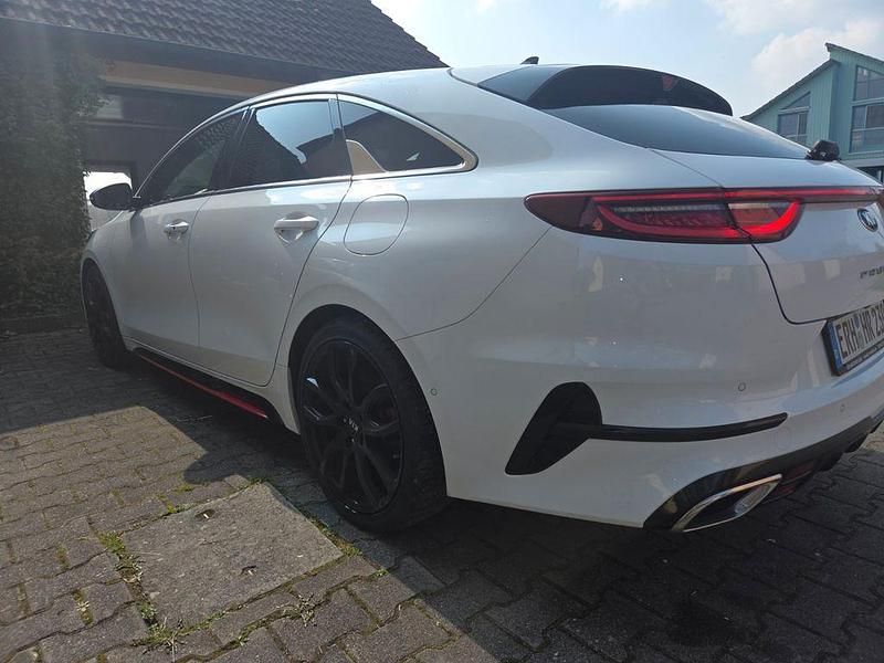 Gebraucht Kia ProCeed GT 204 PS (150 kW) 2019 Weiß Kombi