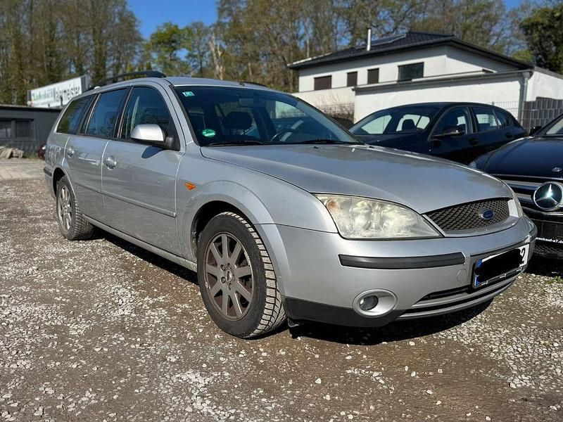 Brugt Ford Mondeo 125 HK (91 kW) 2001 Sølv Sedan