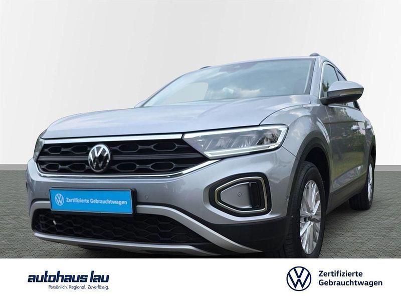 Pyritsilbermetalic Gebraucht 2022 VW T-Roc Life SUV | 24.450 € (Fairer Preis) - Bild 1/4