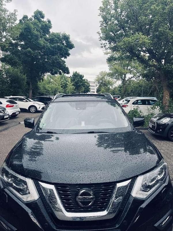 Gebraucht 2019 Nissan X-Trail Tekna SUV | 26.000 € (Teuer) - Bild 1/4