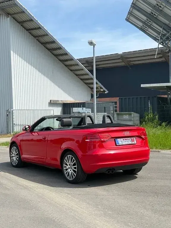 Gebraucht Audi A3 Cabriolet S-Line 140 PS (102 kW) 2008 Rot Cabrio