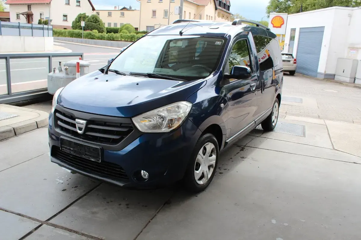 Gebraucht Dacia Dokker 90 PS (66 kW) 2016 Blau Van / Kleinbus