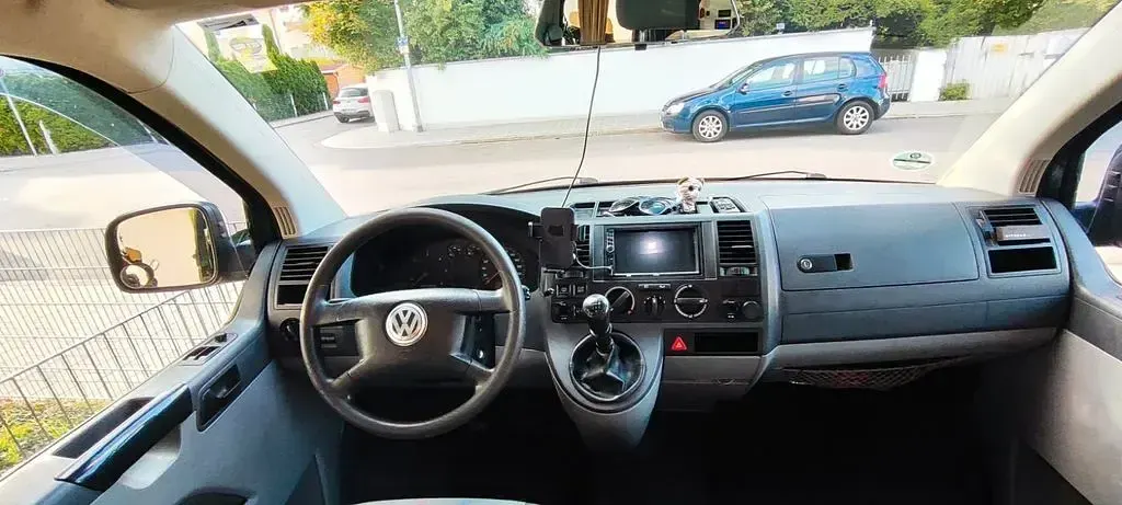 Gebraucht VW Transporter 131 PS (96 kW) 2007 Grau Van