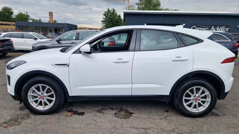Gebraucht Jaguar E-Pace 200 PS (147 kW) 2019 Weiß SUV