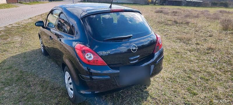 Gebraucht Opel Corsa Edition 87 PS (63 kW) 2011 Schwarz Kleinwagen