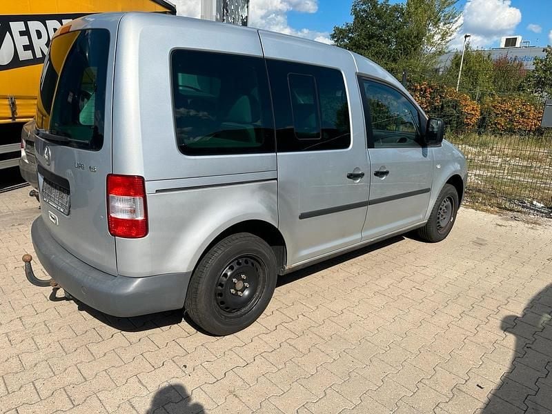 Gebraucht VW Caddy 110 PS (80 kW) 2004 Silber Van / Kleinbus