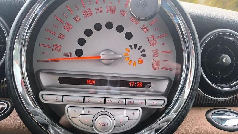 Second-hand Mini Cooper 120 CP (88 kW) 2010 Maro Hatchback