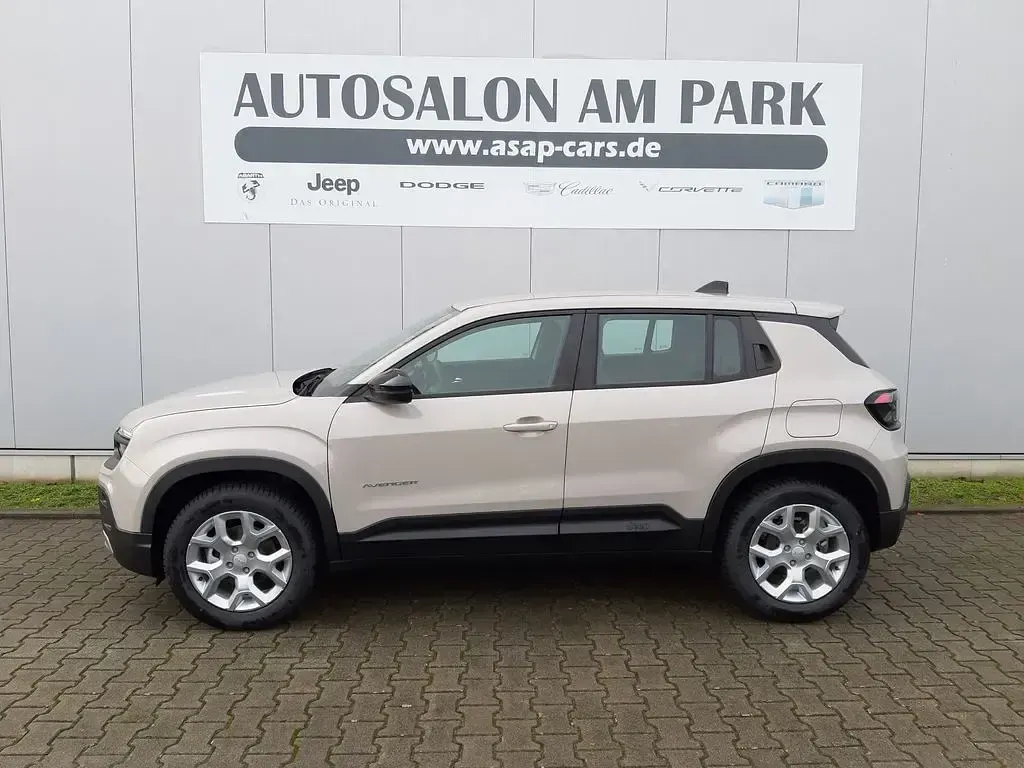 Neu Jeep Avenger Altitude 101 PS (74 kW) 2025 Grau SUV