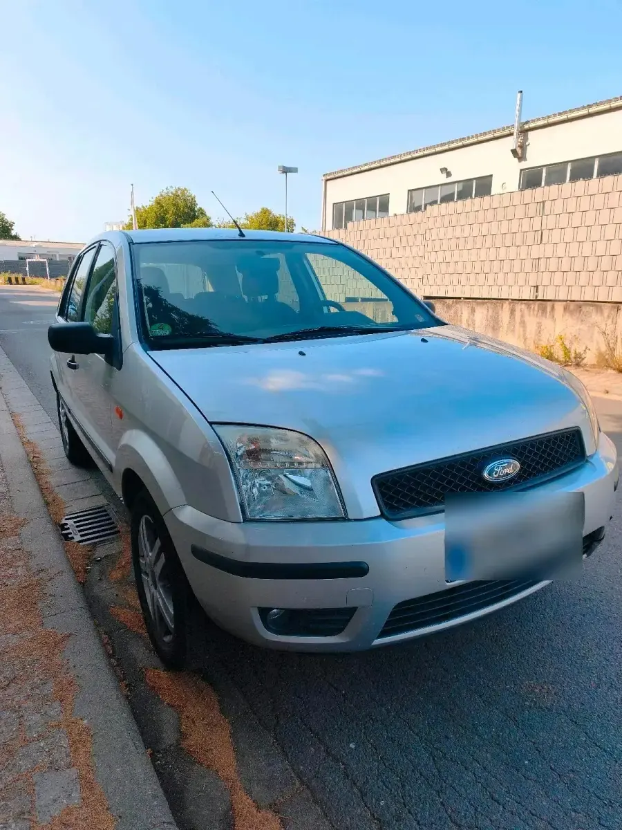 Gebraucht Ford Fusion 80 PS (58 kW) 2004 Silber Kleinwagen