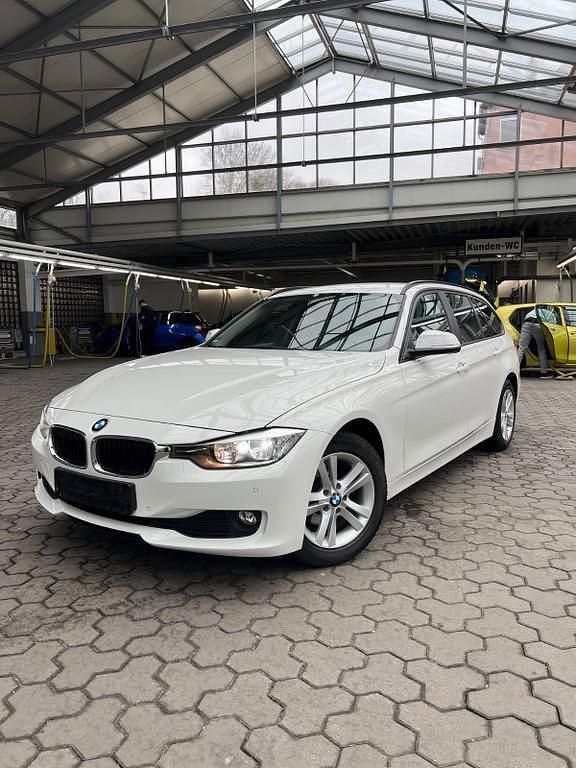 Gebraucht BMW 316 116 PS (85 kW) 2015 Weiß Kombi