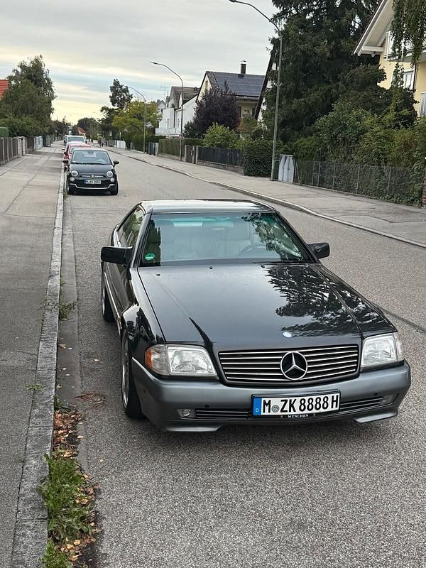 Schwarz Gebraucht 1994 Mercedes SL320 Cabrio | 16.590 € - Bild 1/4