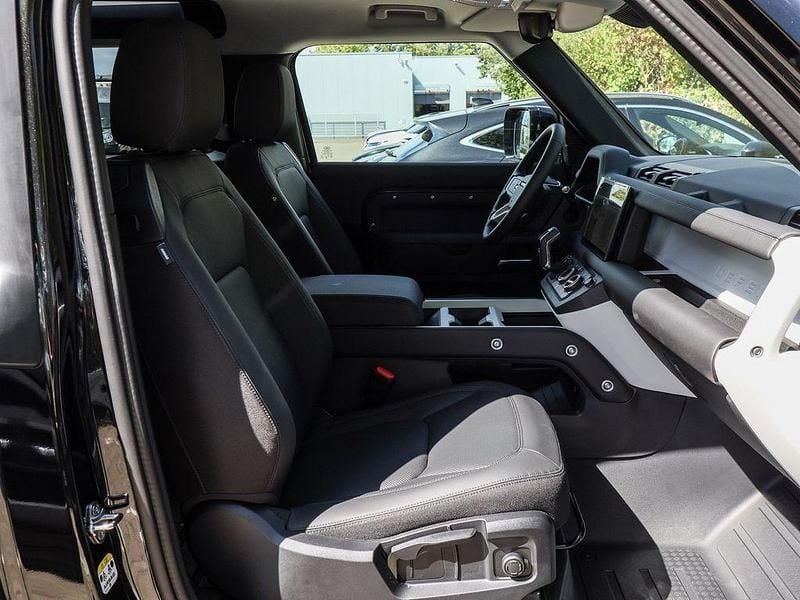 Gebraucht Land Rover Defender S 200 PS (147 kW) 2025 Schwarz SUV