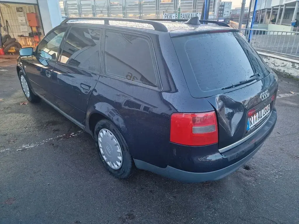 Gebraucht Audi A6 165 PS (121 kW) 1998 Blau Kombi