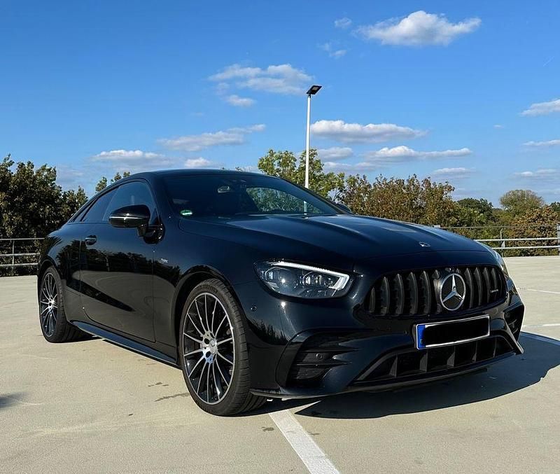 Schwarz Gebraucht 2023 Mercedes E53 AMG AMG Coupé | 64.900 € (Guter Preis) - Bild 1/4