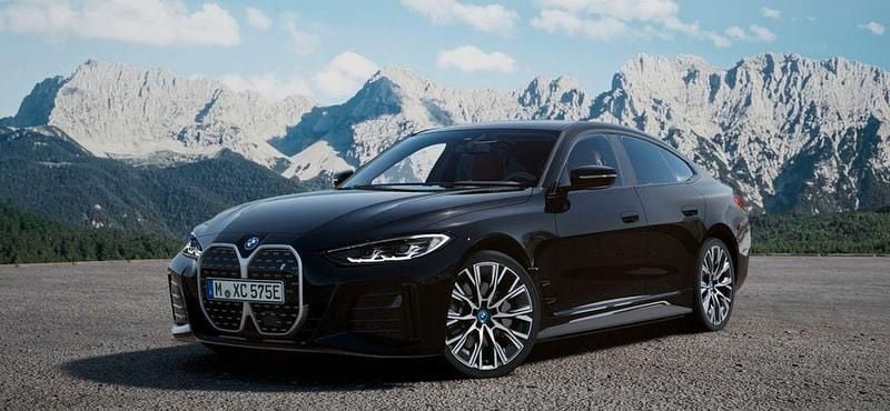 Gebraucht BMW i4 Performance 250 kW (340 PS) 2024 Schwarz Limousine