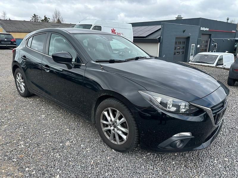Gebraucht Mazda 3 Center-Line 120 PS (88 kW) 2013 Schwarz Limousine