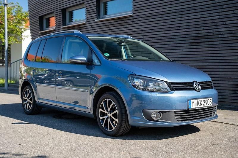 Gebraucht VW Touran Highline 170 PS (125 kW) 2011 Blau Van / Kleinbus