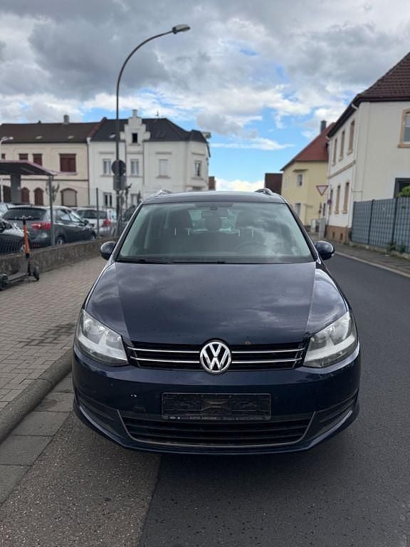 Blau Gebraucht 2011 VW Sharan Comfortline Van / Kleinbus | 4.300 € (Fairer Preis) - Bild 1/4