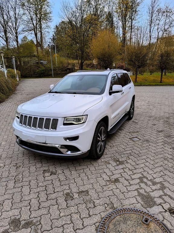 Weiß Gebraucht 2016 Jeep Grand Cherokee Summit SUV | 18.900 € (Fairer Preis) - Bild 1/4