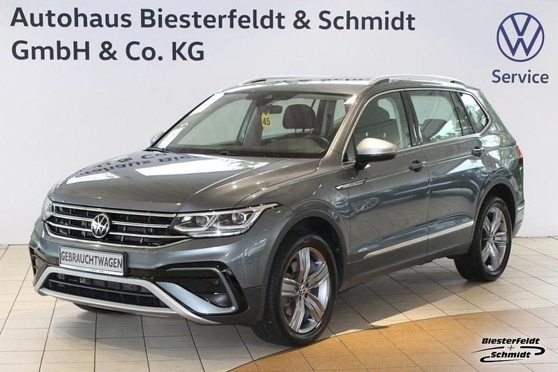 Platinumgrey (metallic) Gebraucht 2022 VW Tiguan Allspace Elegance SUV | 32.990 € (Fairer Preis) - Bild 1/4
