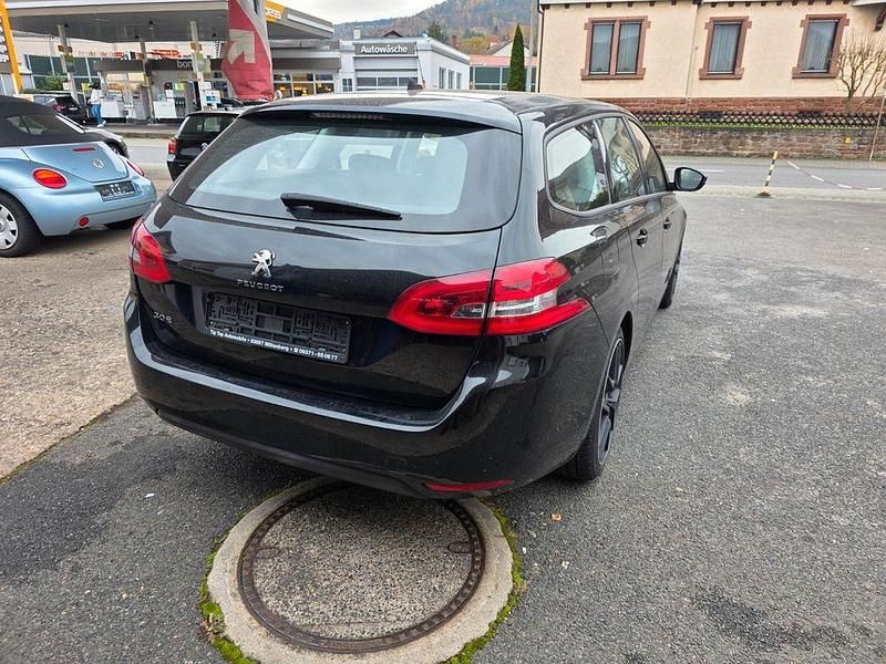 Gebraucht Peugeot 308 Active 131 PS (96 kW) 2018 Kombi