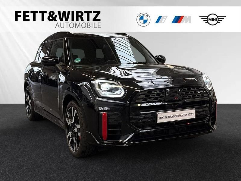 Midnight black Gebraucht 2024 Mini John Cooper Works Countryman SUV | 41.900 € (Fairer Preis) - Bild 1/3