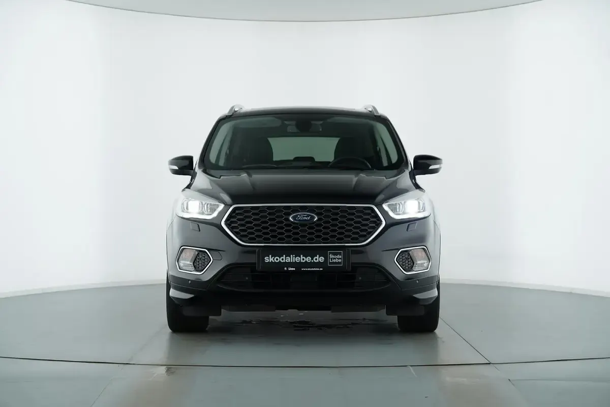 Gebraucht Ford Kuga Vignale 150 PS (110 kW) 2019 Iridiumschwarz metallic SUV