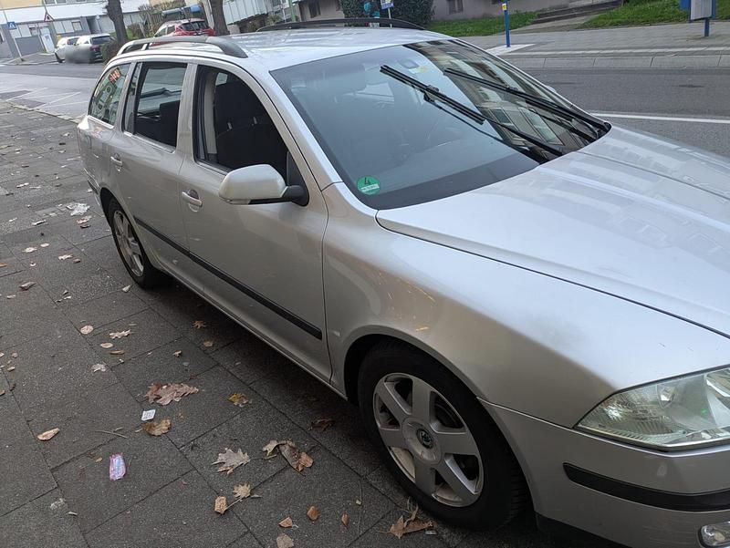 Gebraucht Skoda Octavia 110 PS (80 kW) 2005 Silber Kombi