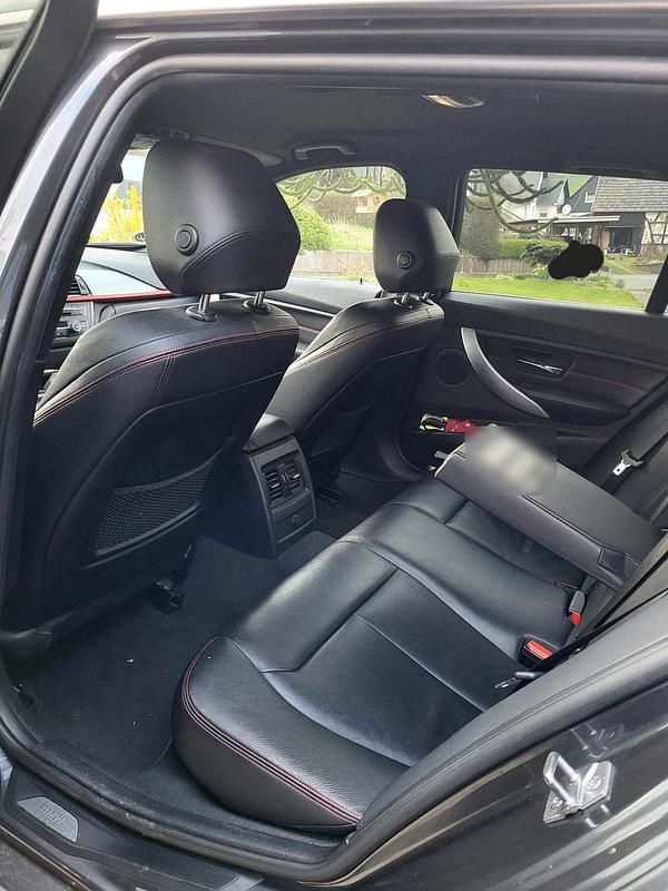 Gebraucht BMW 320 Sport Line 2013 Grau Kombi