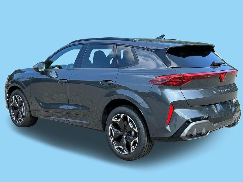 Nouă Cupra Terramar VZ 265 CP (194 kW) 2025 SUV