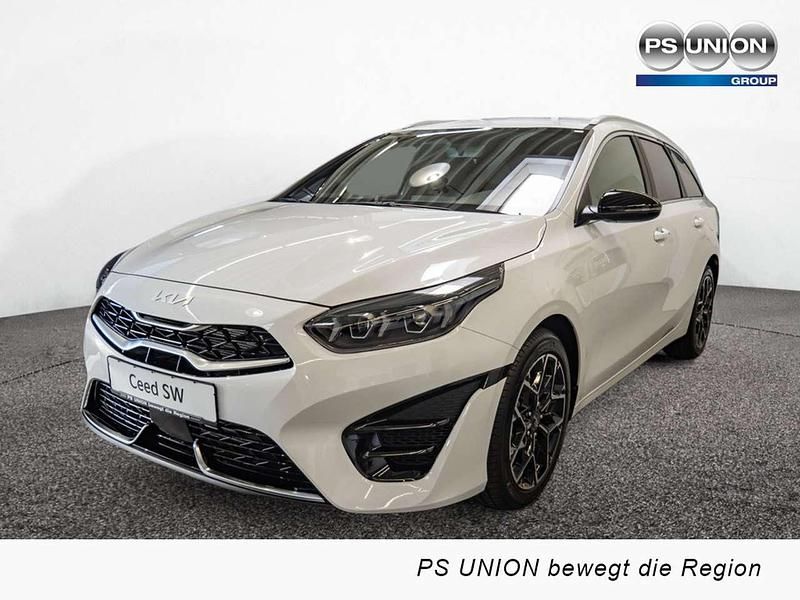 Neu Kia Ceed 140 PS (102 kW) 2026 Penta metal Kleinwagen