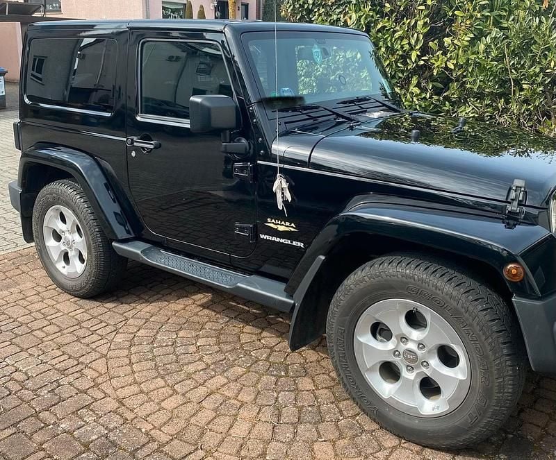 Gebraucht Jeep Wrangler Sahara 200 PS (147 kW) 2015 Schwarz SUV