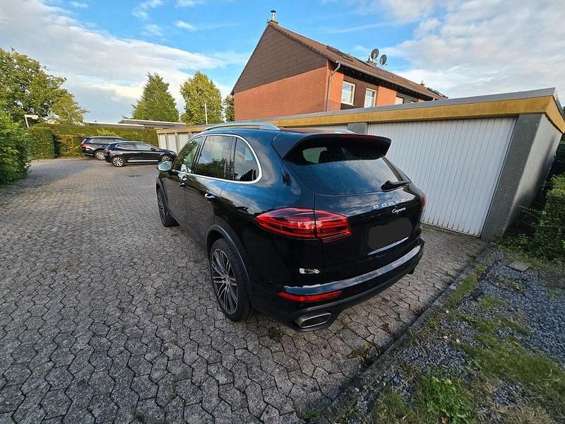 Gebraucht Porsche Cayenne 262 PS (192 kW) 2014 Schwarz SUV