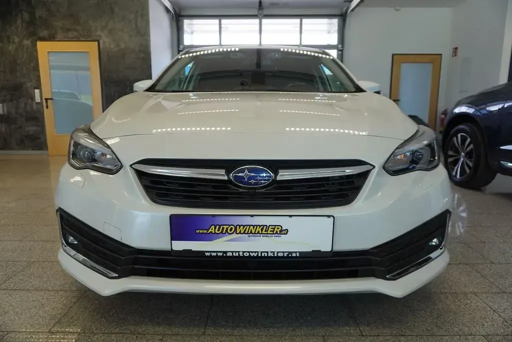 Gebraucht Subaru Impreza Exclusive+ 114 PS (83 kW) 2022 Weiß Limousine