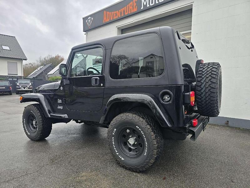 Gebraucht Jeep Wrangler Sahara 177 PS (130 kW) 2004 Schwarz SUV