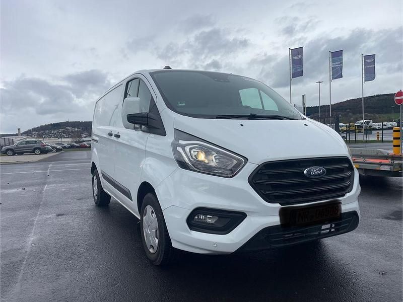 Gebraucht Ford Transit Custom Trend 105 PS (77 kW) 2020 Weiß Van / Kleinbus