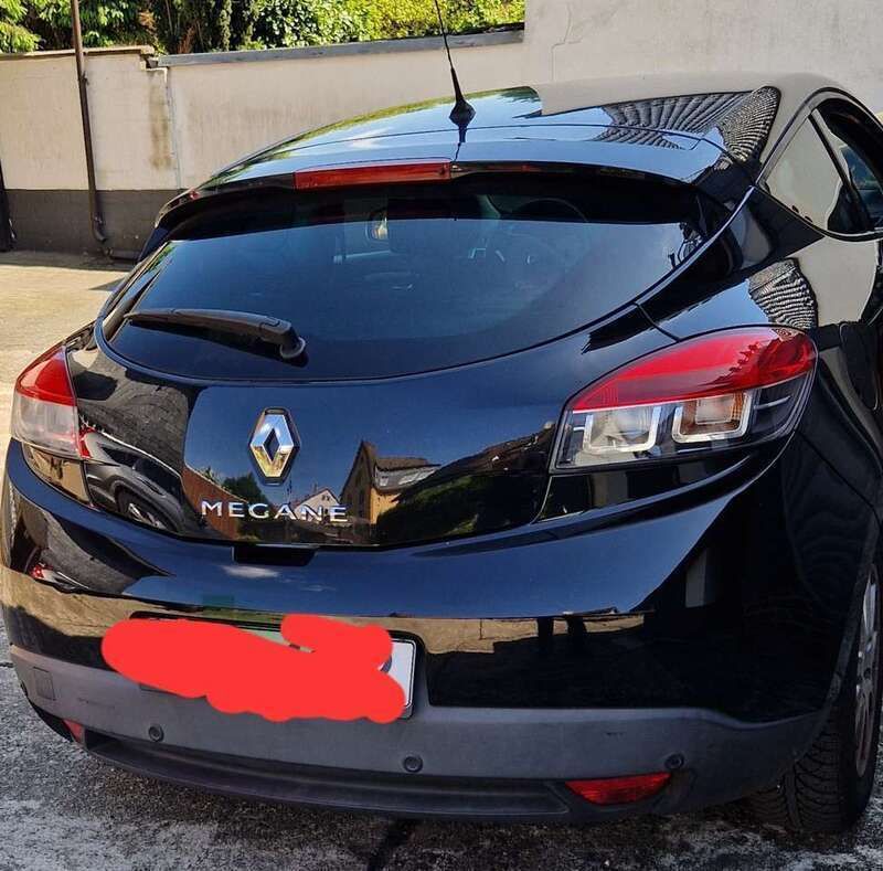 Gebraucht 2011 Renault Mégane Coupé Coupé | 4.300 € (Guter Preis) - Bild 1/4