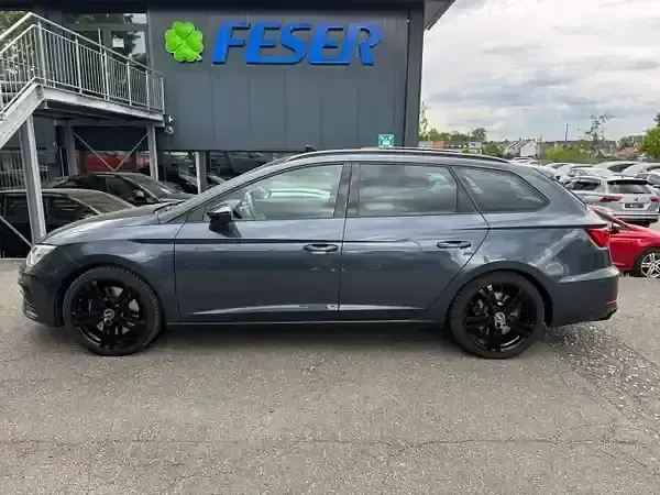 Używany Seat Leon CUPRA 300 KM (220 kW) 2019 Szary Kombi