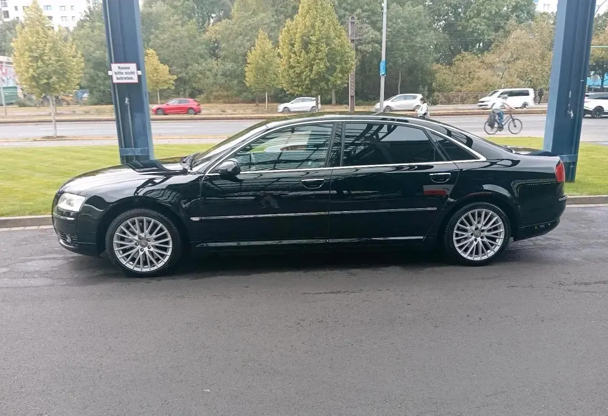 Usata Audi A8 326 CV (239 kW) 2006 Nero Berlina