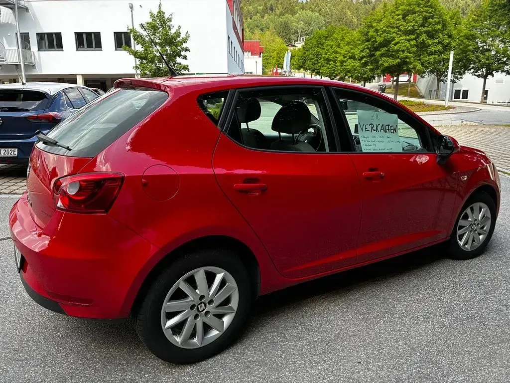 Gebraucht Seat Ibiza 4You 86 PS (63 kW) 2014 Rot Limousine