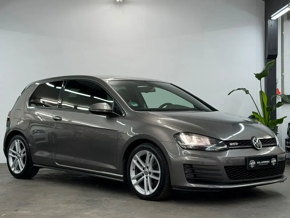 Gebraucht VW Golf GTD 184 PS (135 kW) 2015 Grau Coupé