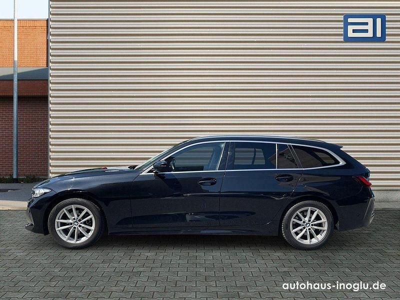 Gebraucht BMW 318 Shadowline 150 PS (110 kW) 2023 Schwarz Limousine