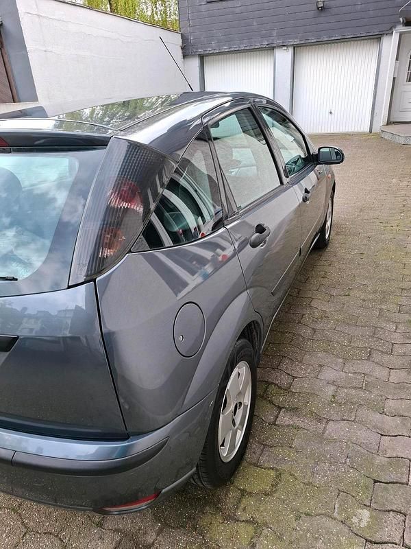 Usata Ford Focus 75 CV (55 kW) 2003 Berlina