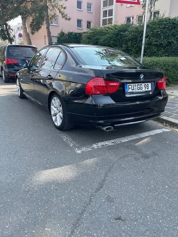 Gebraucht BMW 320 Performance 177 PS (130 kW) 2009 Schwarz Limousine