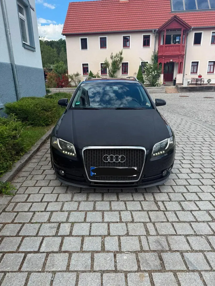 Gebraucht Audi A4 130 PS (95 kW) 2005 Schwarz Kombi