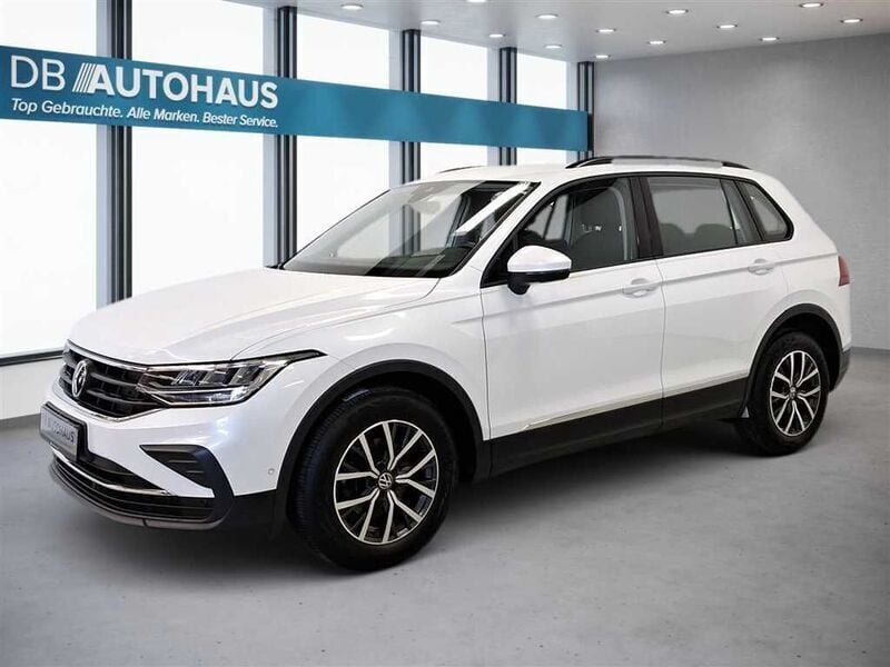 Weiß Gebraucht 2023 VW Tiguan Life SUV | 24.980 € (Guter Preis) - Bild 1/4