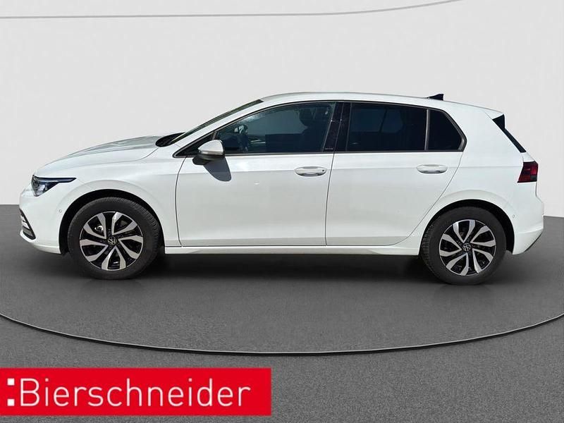 Usata VW Golf VIII Active 150 CV (110 kW) 2023 Bianco Berlina