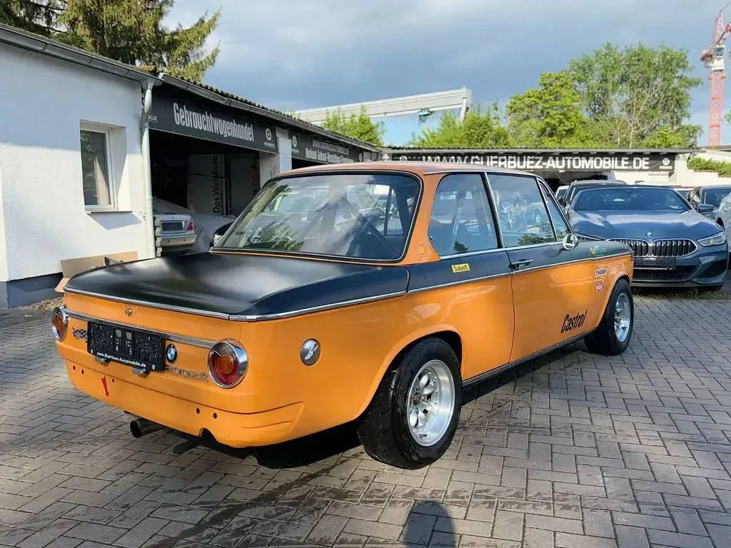 Gebraucht BMW 2002 Sport Line 143 PS (105 kW) 1969 Orange