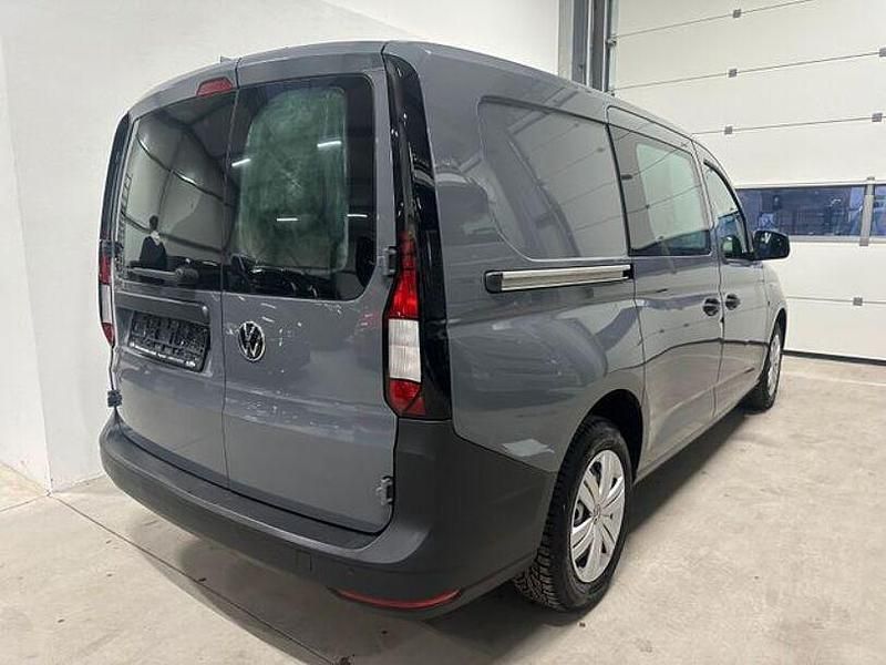 Gebraucht VW Caddy Maxi 122 PS (89 kW) 2022 Grau Van / Kleinbus