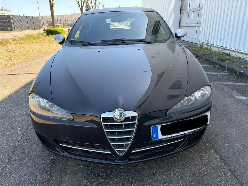 Gebraucht Alfa Romeo 147 Ti 120 PS (88 kW) 2009 Schwarz Kleinwagen